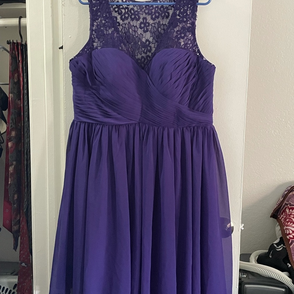 Bridesmaid/formal occasion dress
